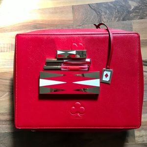 Brand New Estee Lauder Make-Up Set & Bag